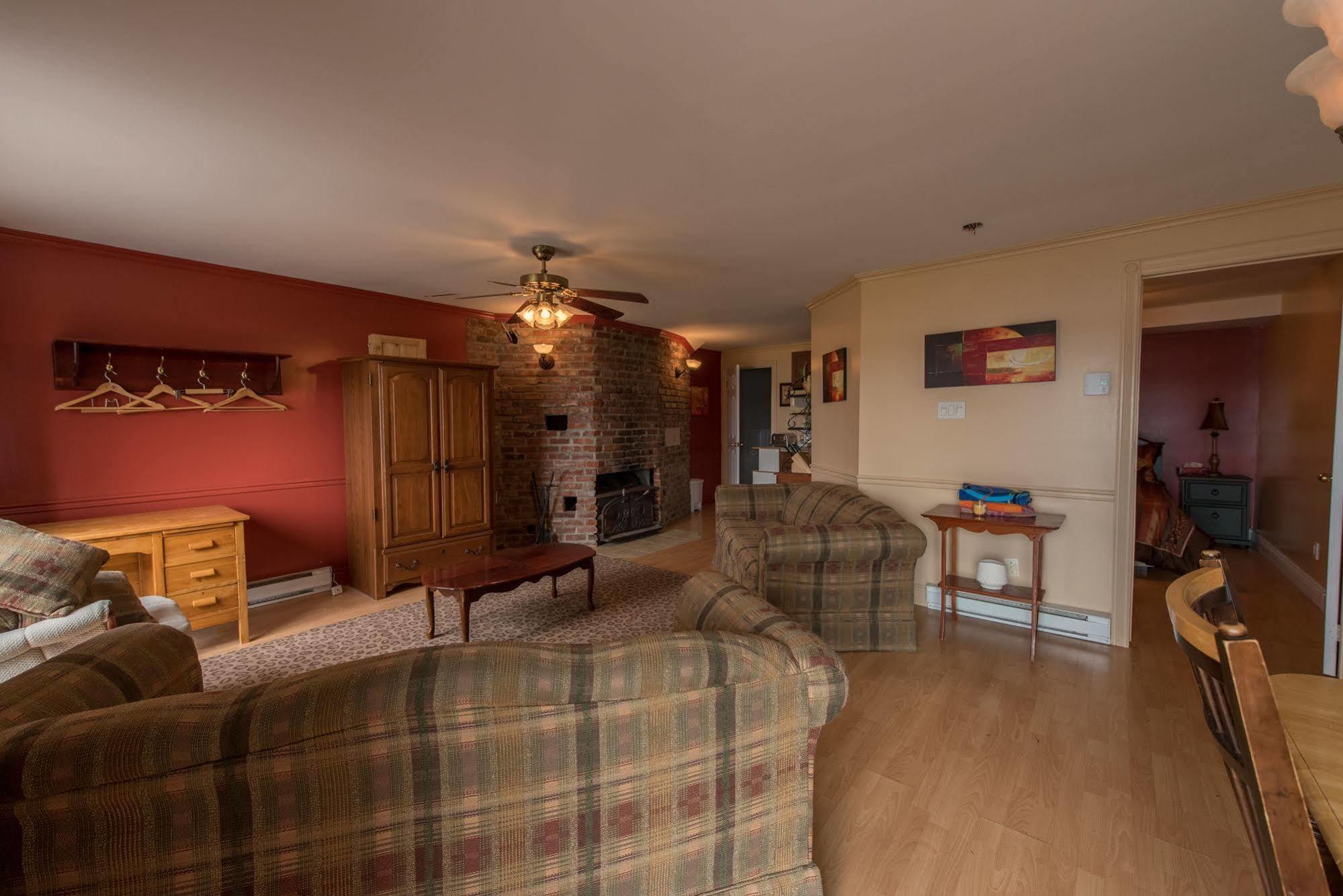 Auberge Villa Bellerive Nominingue Екстер'єр фото